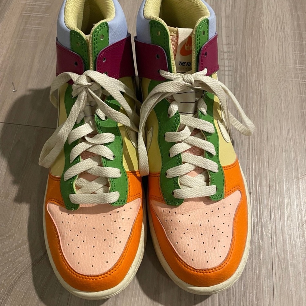 Nike dunks - Picture 3 of 3